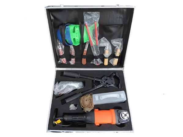 Hoof trimming tool kit